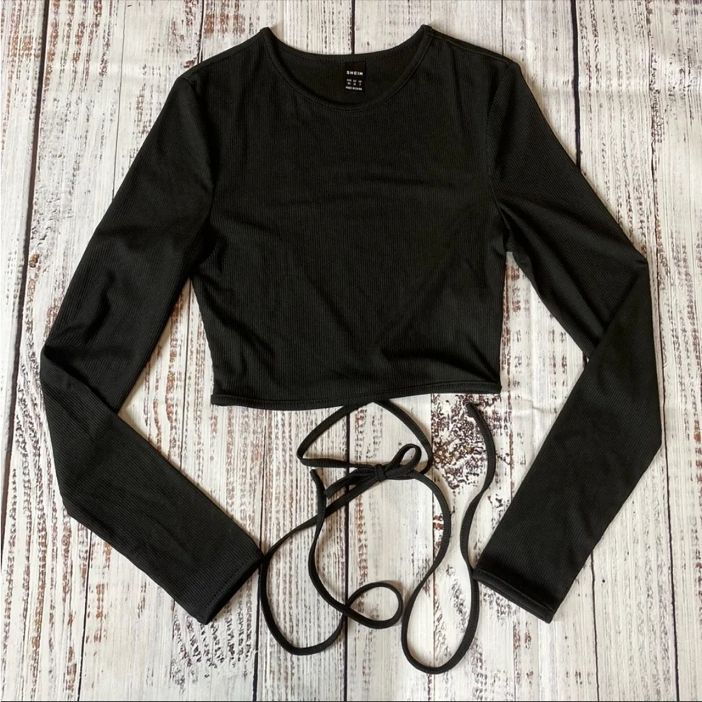 NWT SHEIN Criss Cross Tie-Back Rib Knit Crop Top